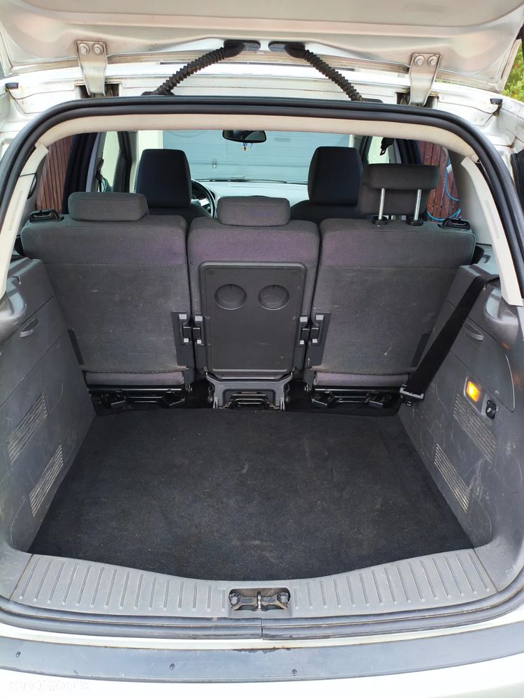 Ford Focus C-Max - 8