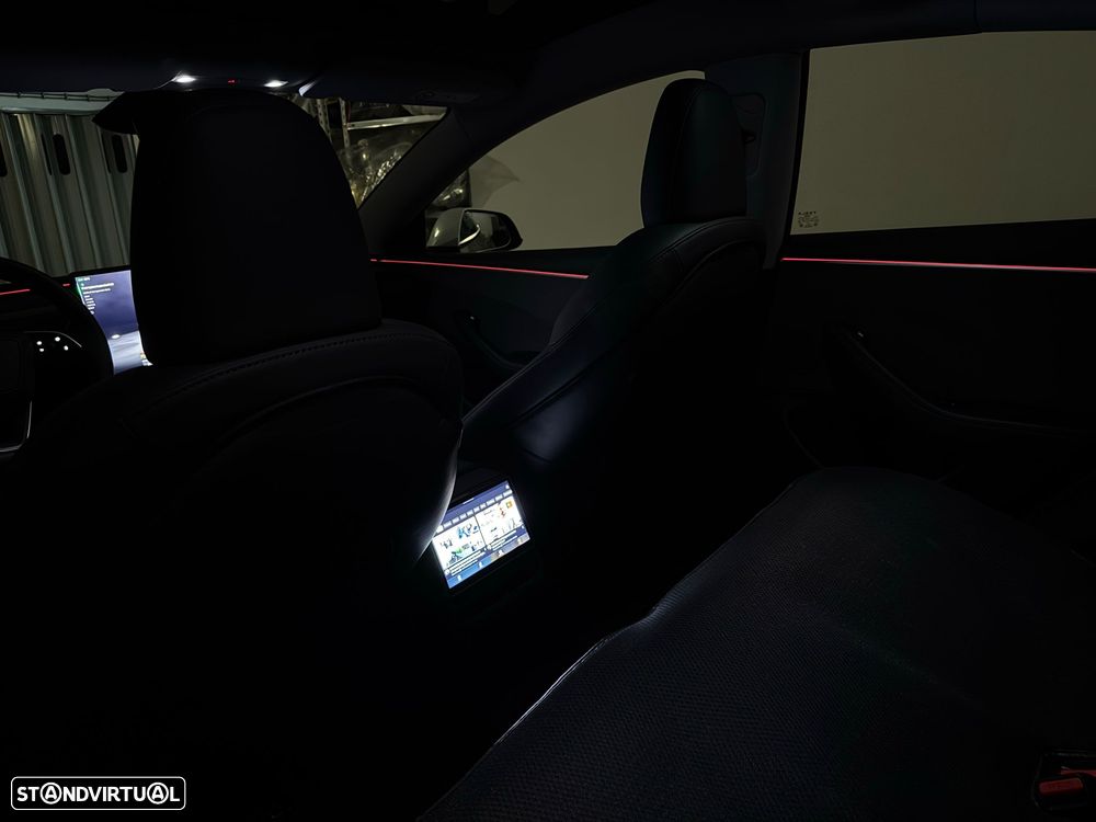 Tesla Model 3 Standard RWD - 2