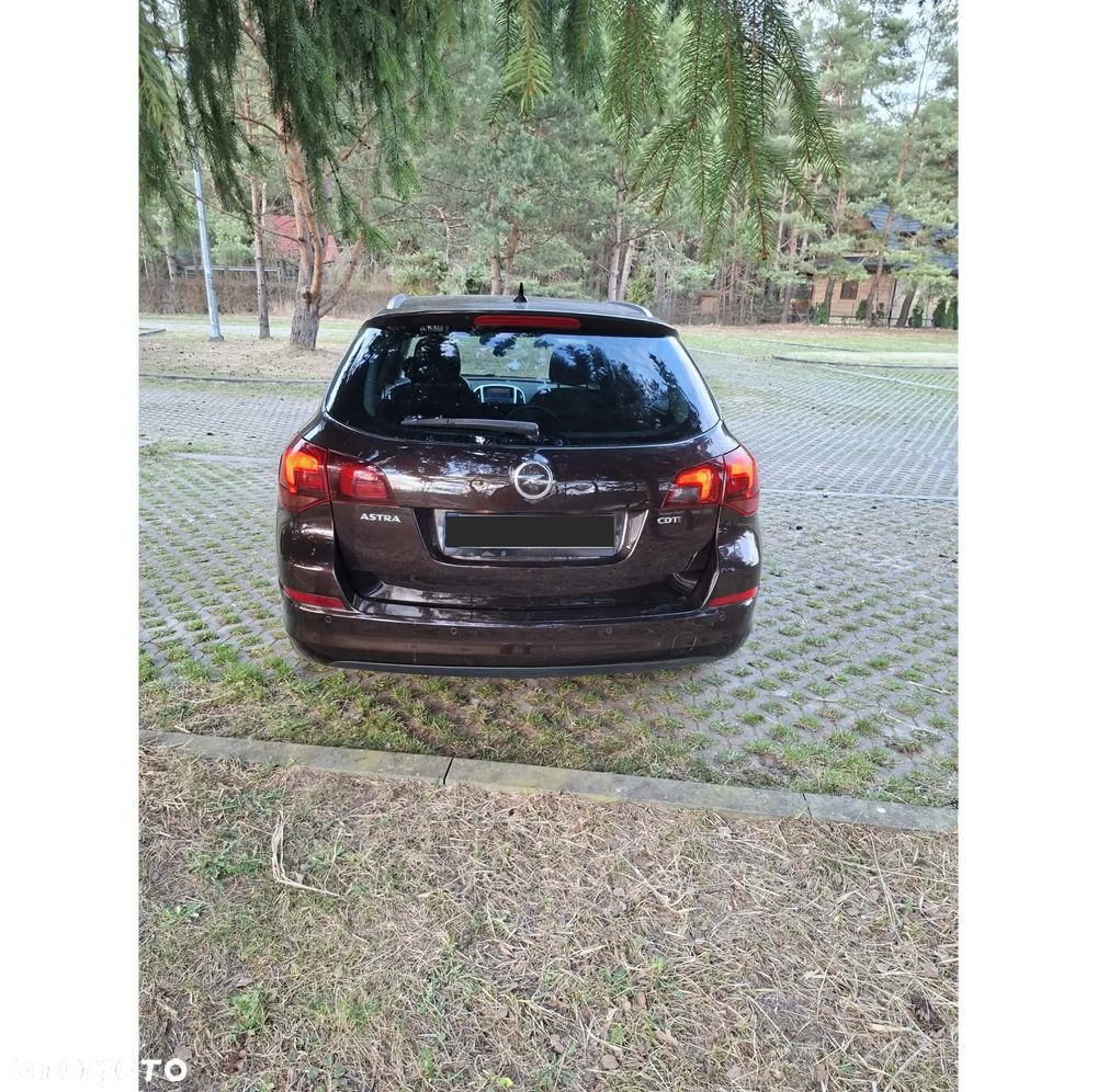 Opel Astra 1.7 CDTI - 12