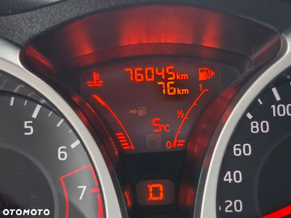 Nissan Juke 1.6 Acenta Xtronic - 3