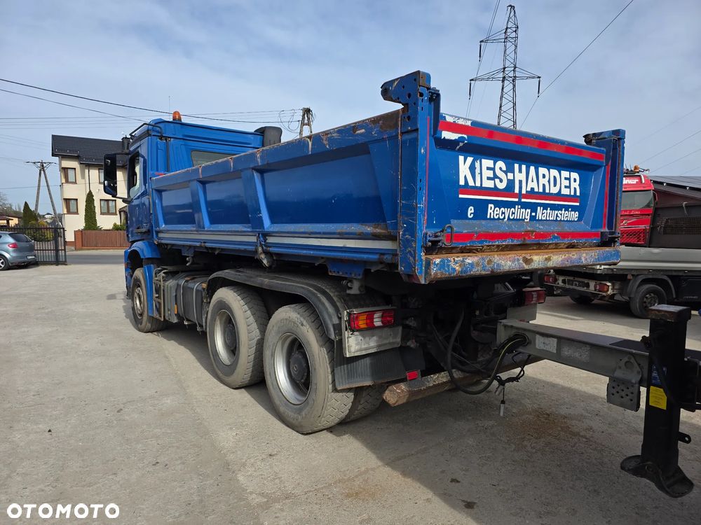 Mercedes-Benz Arocs 2645 6x4 Bordmatik Możliwość z Przyczepa Tandem Schmitz - 9