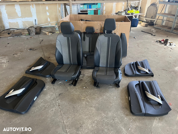 Interior BMW f20 2016