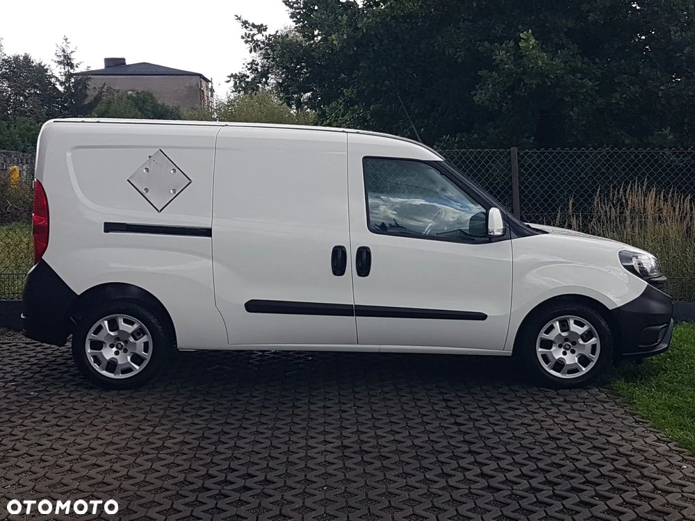 Fiat DOBLO MAXI CHŁODNIA MROŹNIA IZOTERMA GRZANIE AGREGAT ZANOTTI DŁUGI L2H1 TEMPOMAT AC - 12
