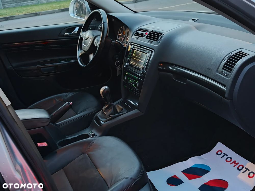 Skoda Octavia 1.8 TSI Laurin & Klement - 18