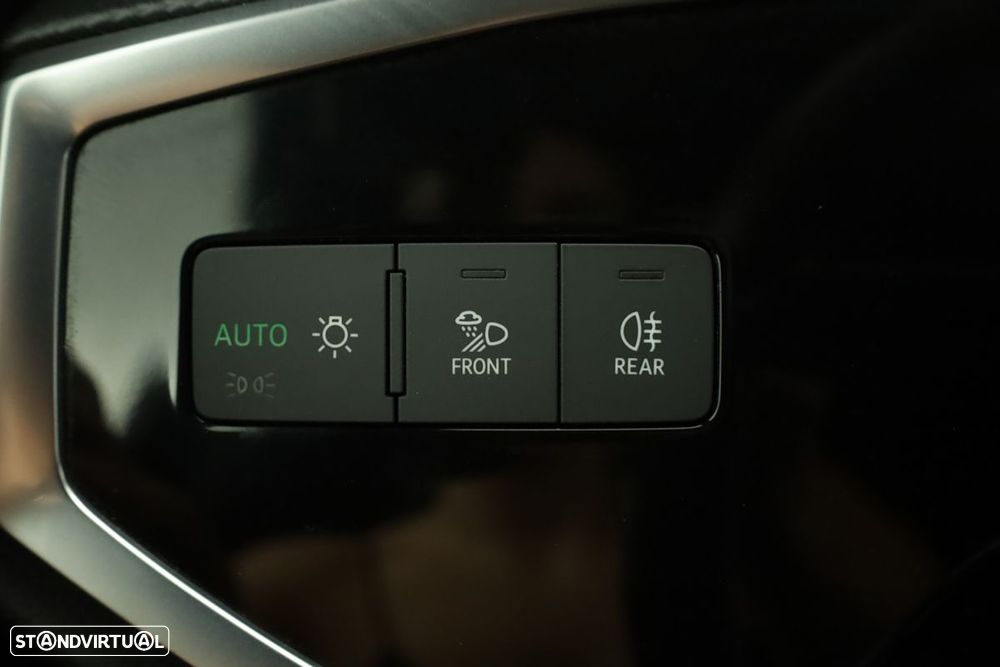 Audi Q3 Sportback 45 TFSIe S line S tronic - 20