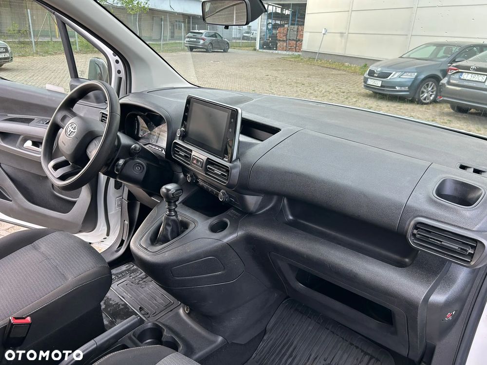 Toyota Proace City Verso 1.5 D-4D Business - 13