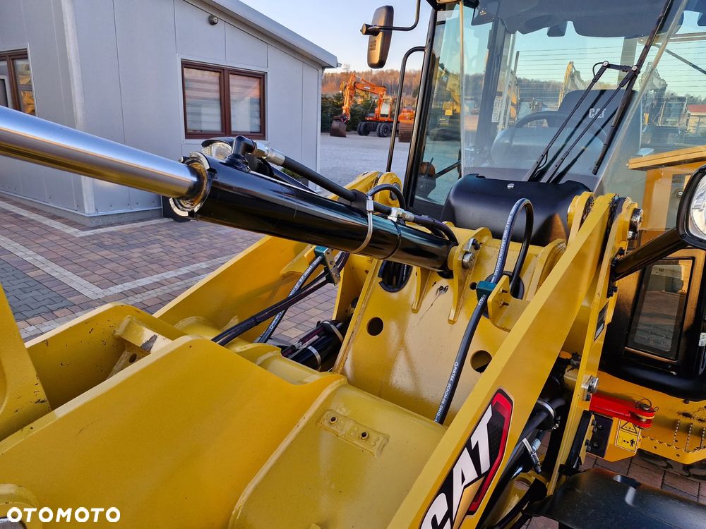 Caterpillar 906 M - 23