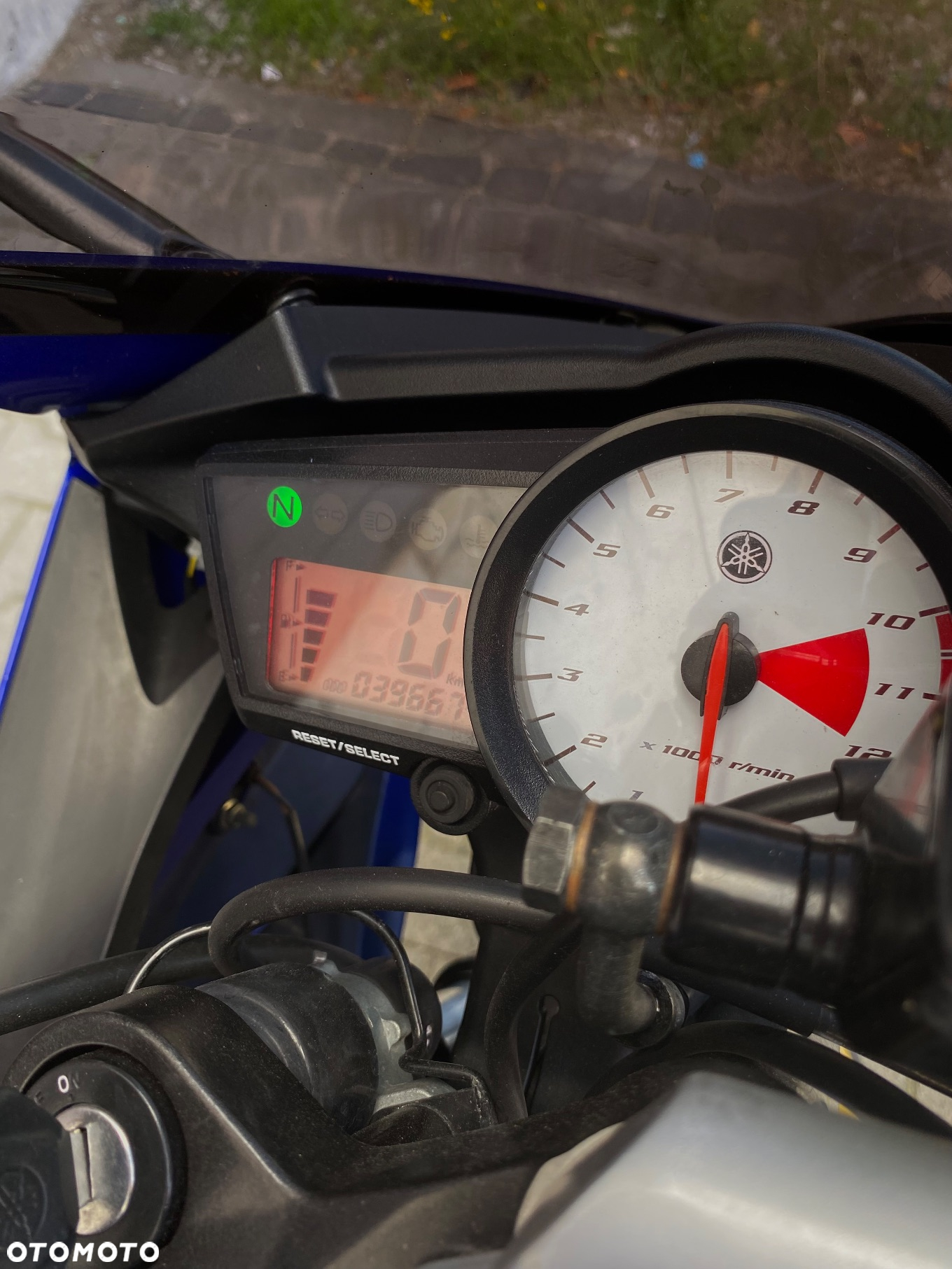 Yamaha YZF - 5