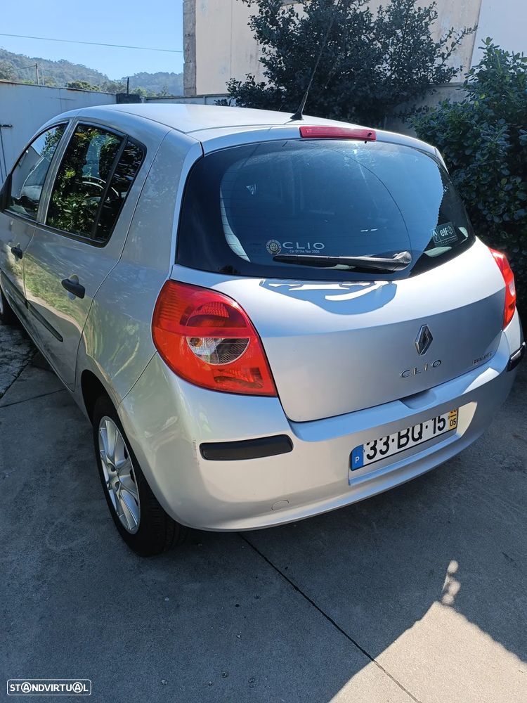 Renault Clio 1.5 dCi Confort - 4