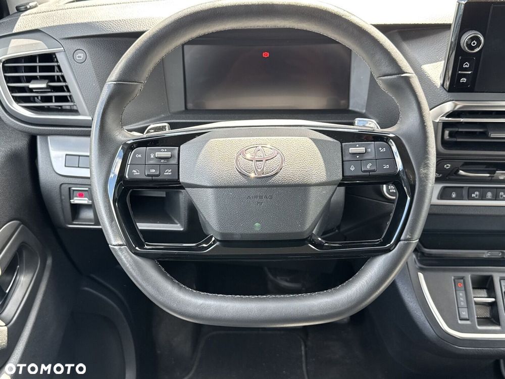 Toyota Proace Verso 2.0 D4-D Long VIP - 19