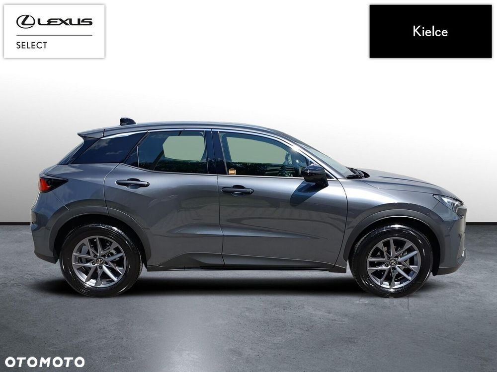 Lexus LBX 1.5 Hybrid - 7