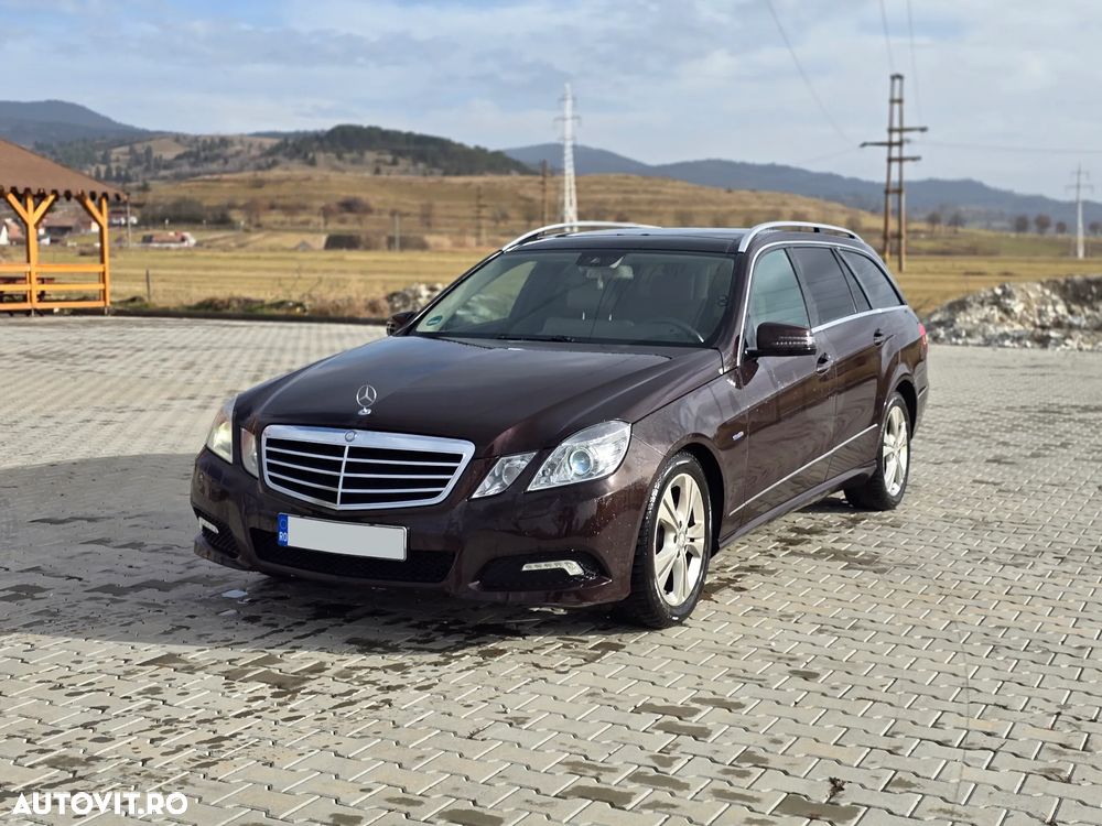 Mercedes-Benz E 220 CDI DPF BlueEFFICIENCY Automatik Avantgarde - 2