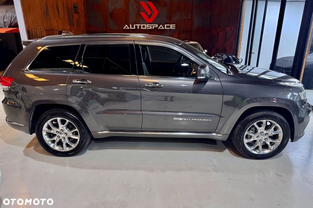 Jeep Grand Cherokee 5.7 V8 HEMI Summit - 5