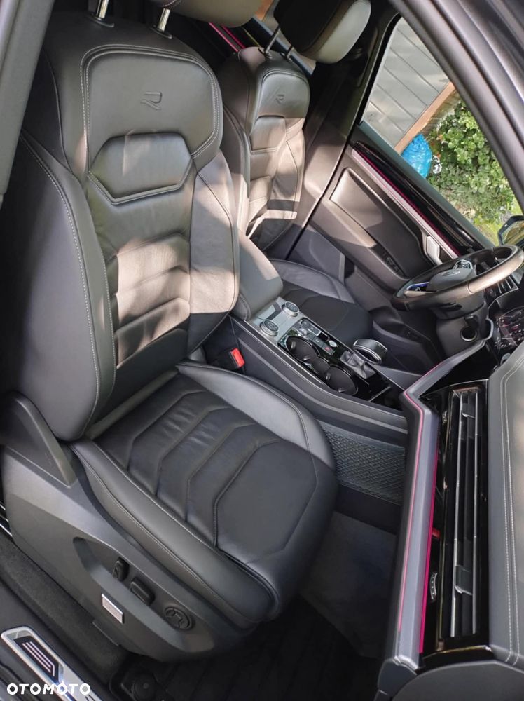 Volkswagen Touareg 3.0 V6 e-Hybrid 4Motion R - 12