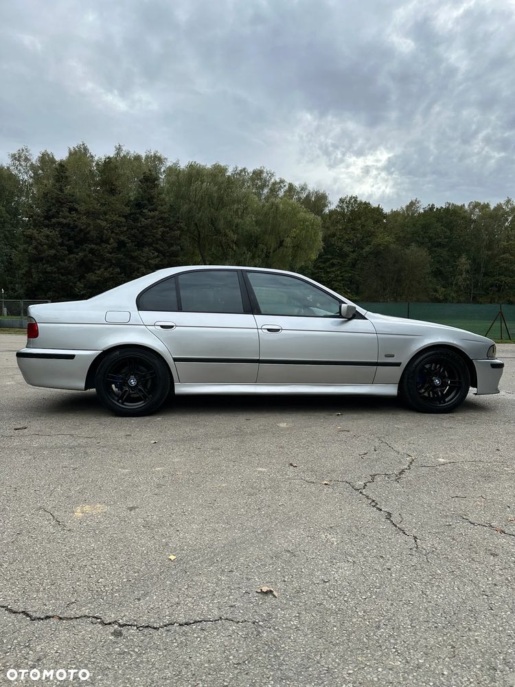 BMW Seria 5 - 8