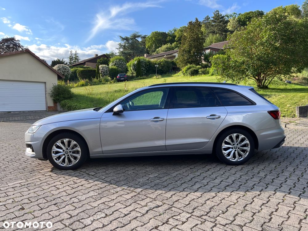 Audi A4 Avant 40 TDI S tronic - 5