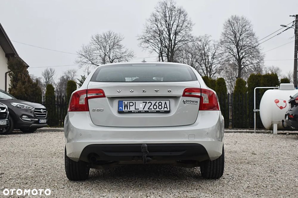 Volvo S60 D3 Geartronic Summum - 7
