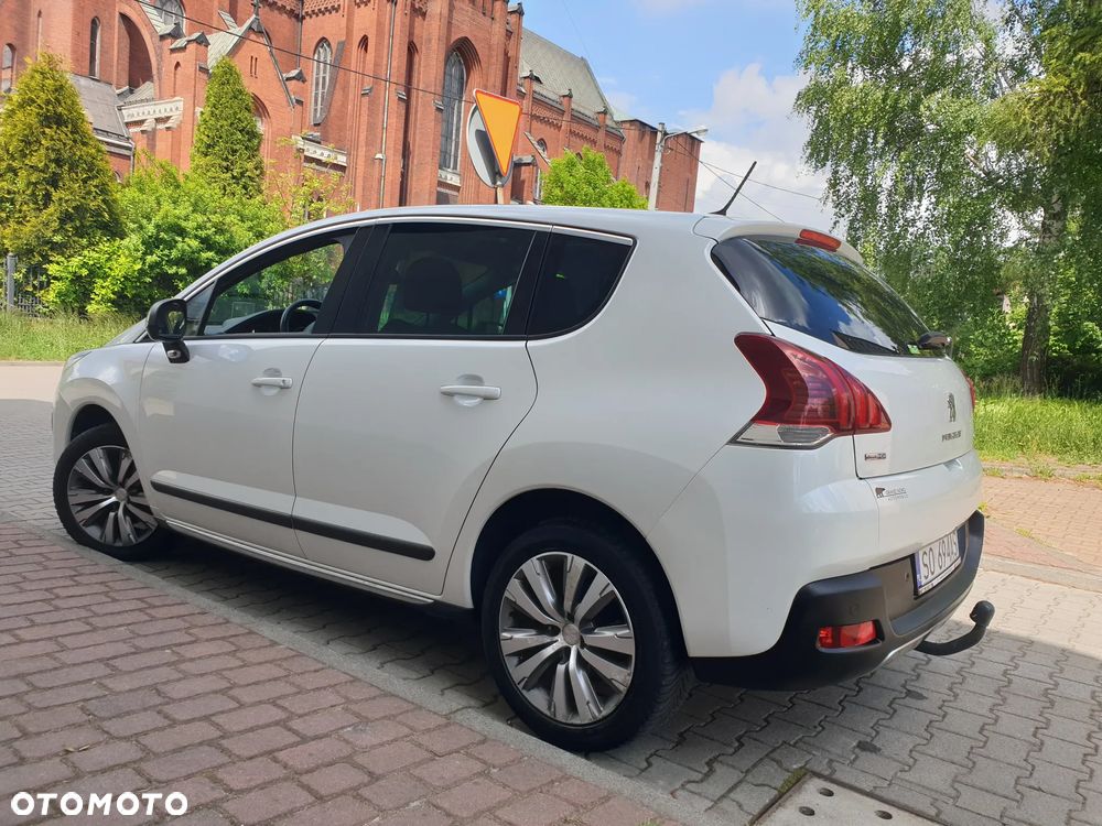 Peugeot 3008 HDi 150 Allure - 5