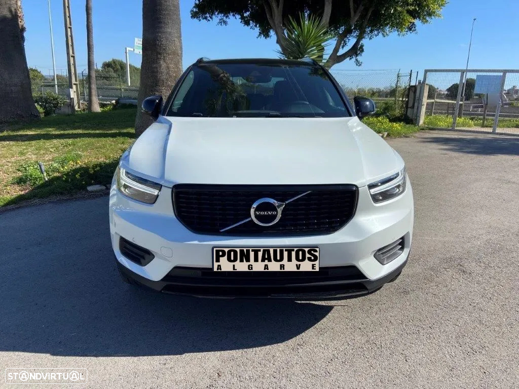 Volvo XC 40 1.5 T3 R-Design Geartronic - 4