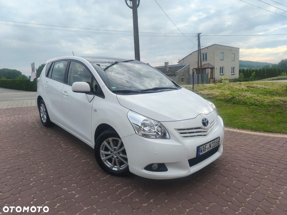 Toyota Verso 1.8 7-Sitzer Comfort - 2