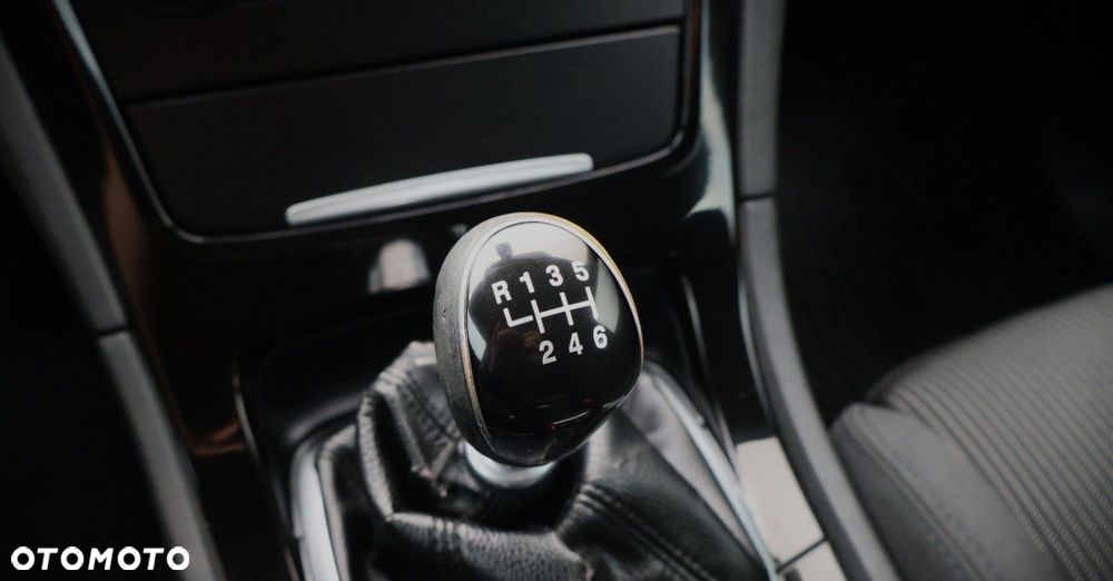 Ford Mondeo 2.0 EcoBoost Titanium - 21