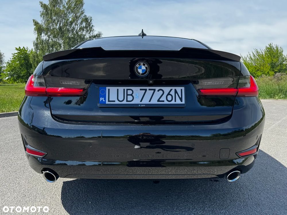 BMW Seria 3 320d Sport Line Shadow - 5