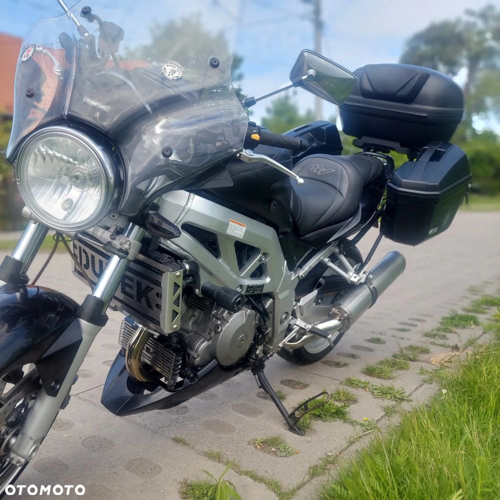 Suzuki SV - 8