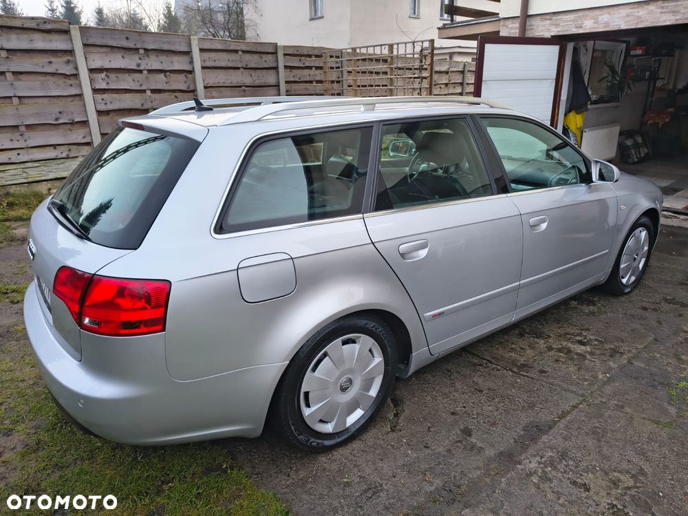 Audi A4 Avant 2.0 TDI multitronic - 5