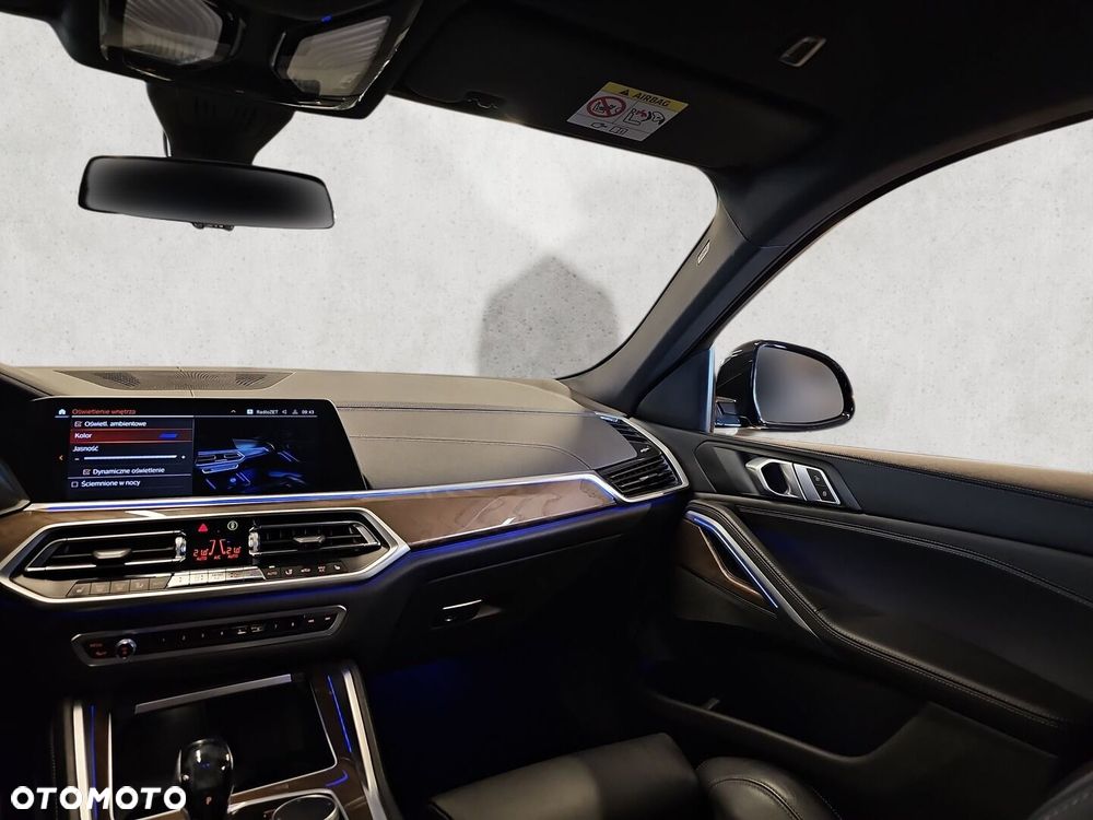 BMW X6 xDrive40i - 31