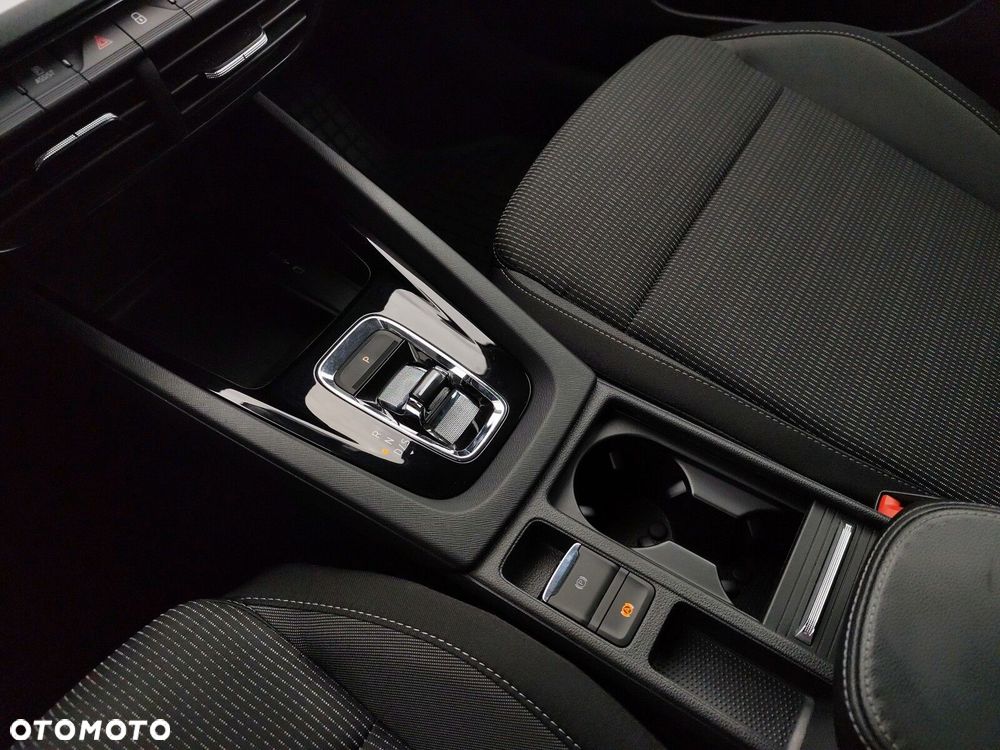 Skoda Octavia 2.0 TDI Ambition DSG - 22