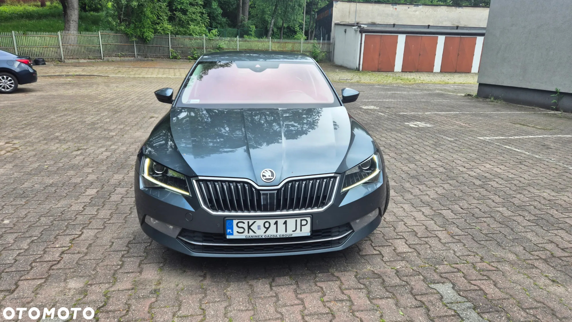 Skoda Superb 2.0 TDI 4x4 L&K DSG - 2