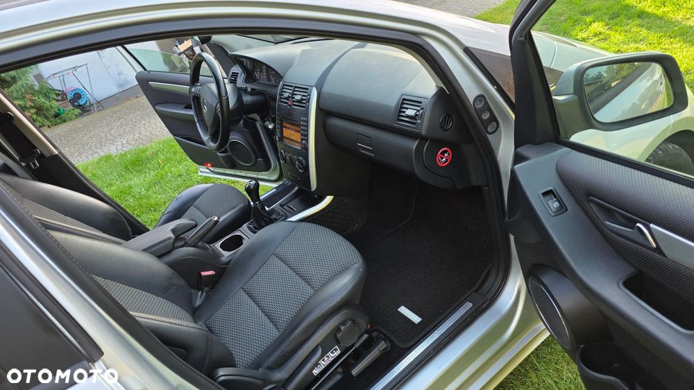 Mercedes-Benz Klasa A 200 CDI Avantgarde Special Edition - 36