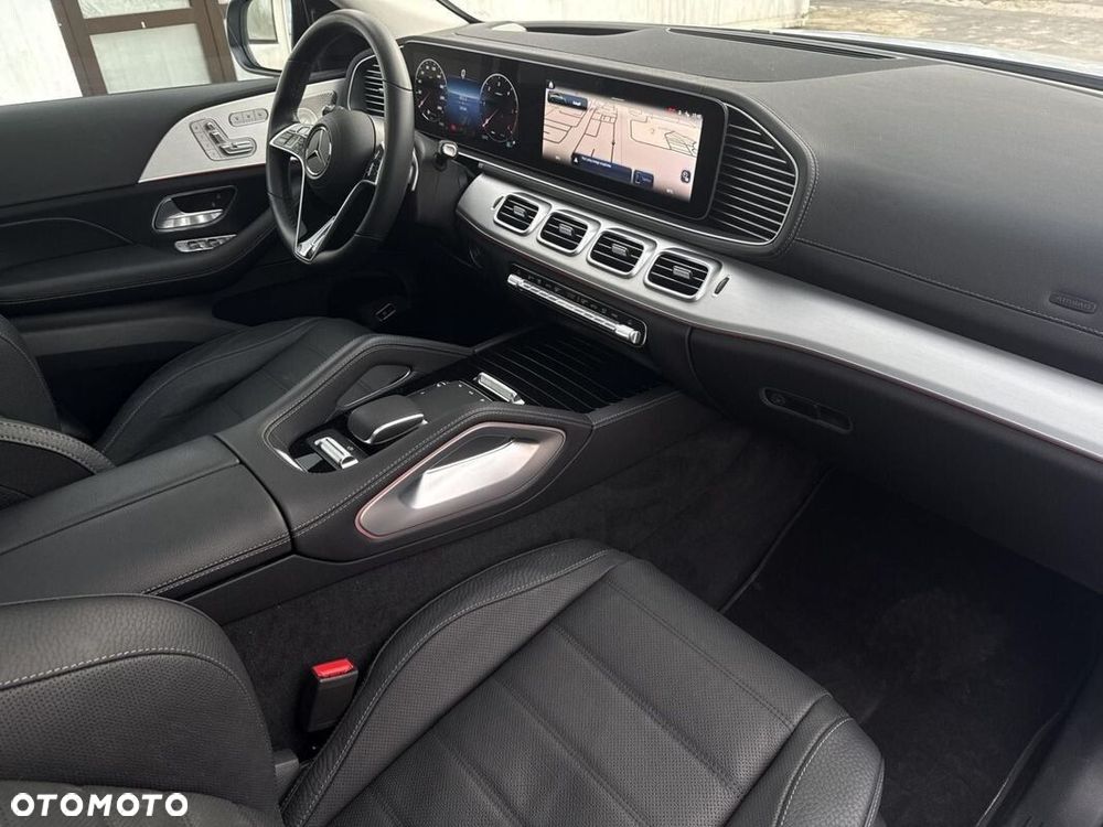 Mercedes-Benz GLE - 25