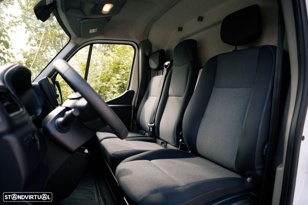Renault Master Outro - 4