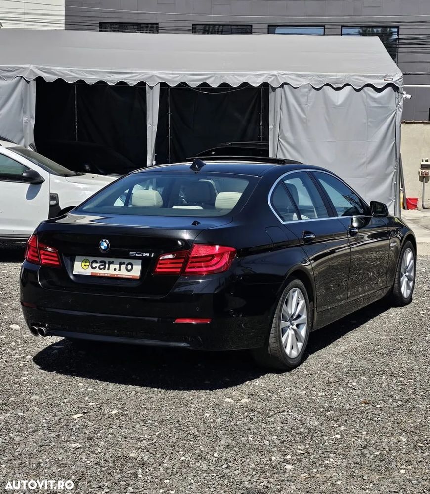 BMW Seria 5 528i xDrive AT - 3