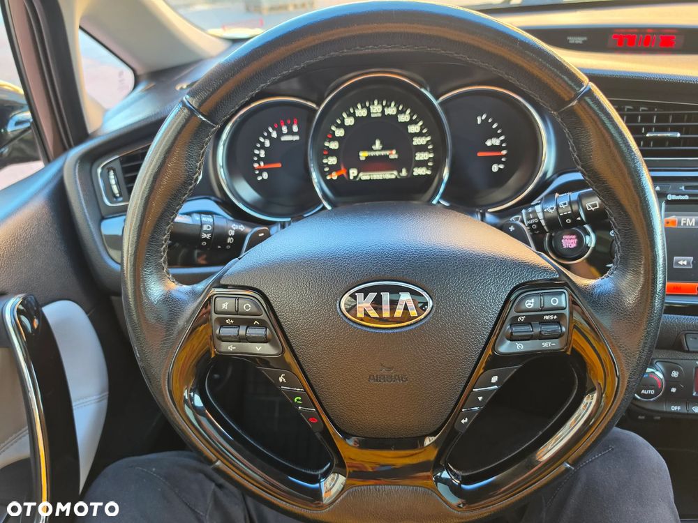 Kia Ceed 1.6 CRDi XL - 27
