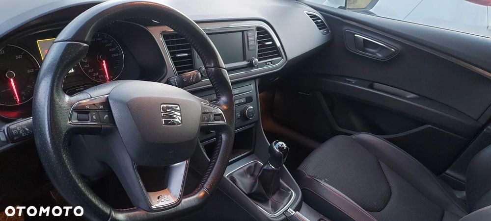 Seat Leon 2.0 TDI DPF FR Black Matt Edition - 33