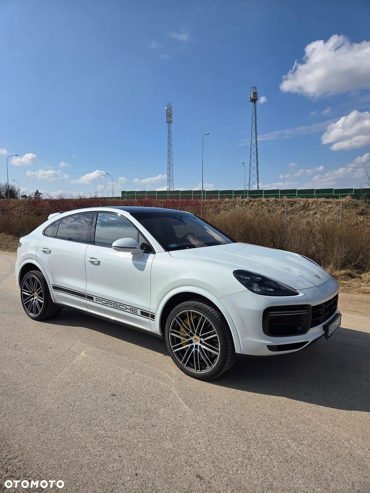 Porsche Cayenne - 1