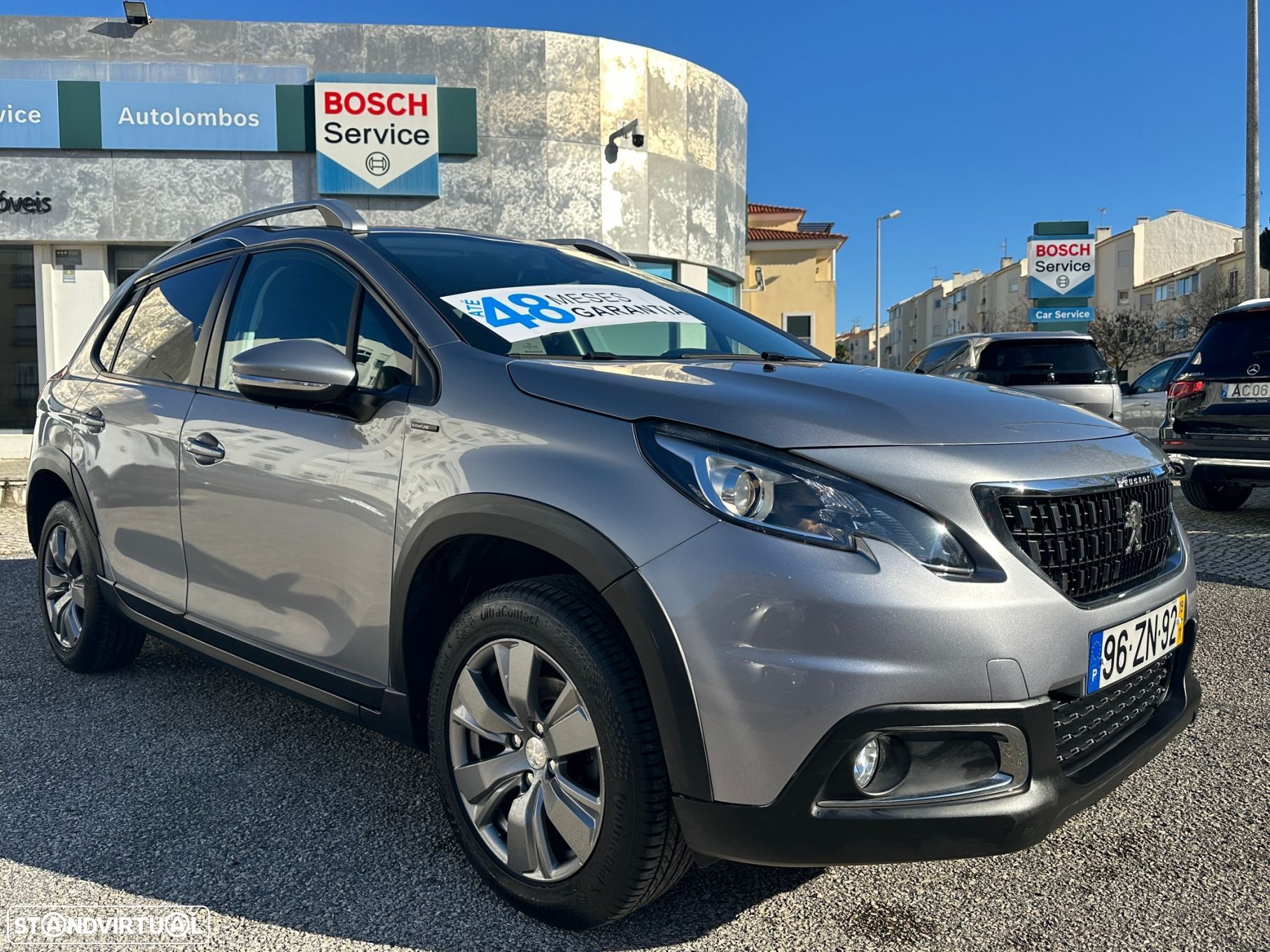 Peugeot 2008 1.2 PureTech Signature - 1