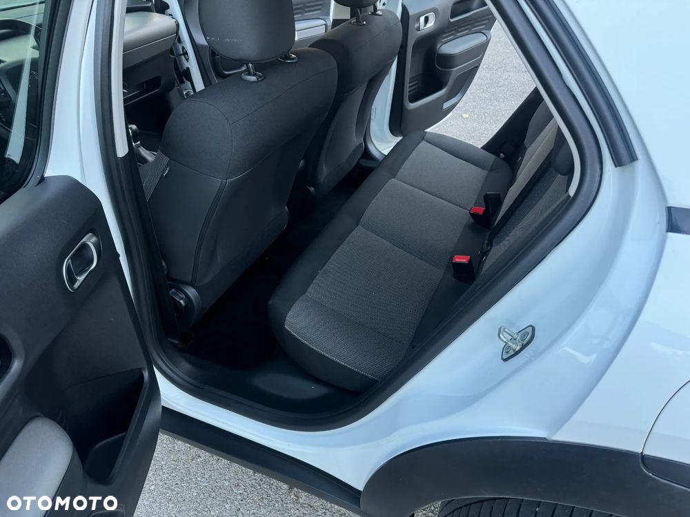 Citroën C4 Cactus - 16