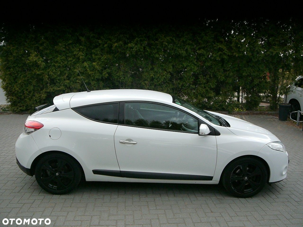 Renault Megane 2.0 16V Dynamique CVT - 11