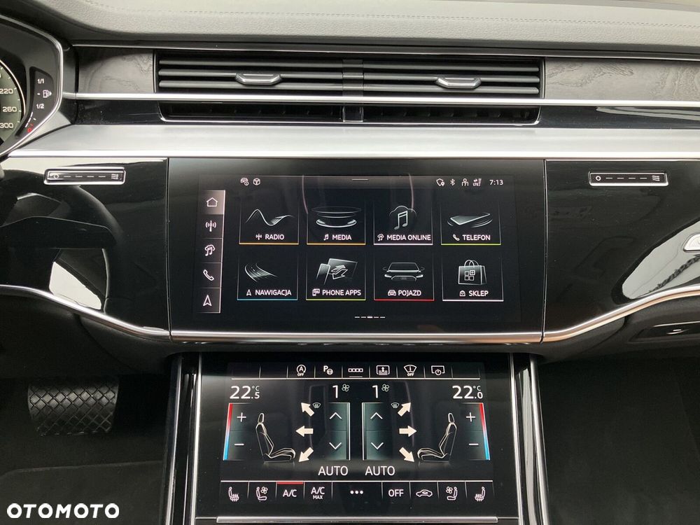 Audi A8 - 24