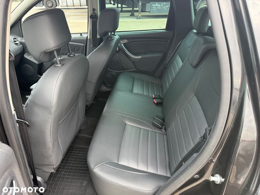 Dacia Duster 1.6 - 18