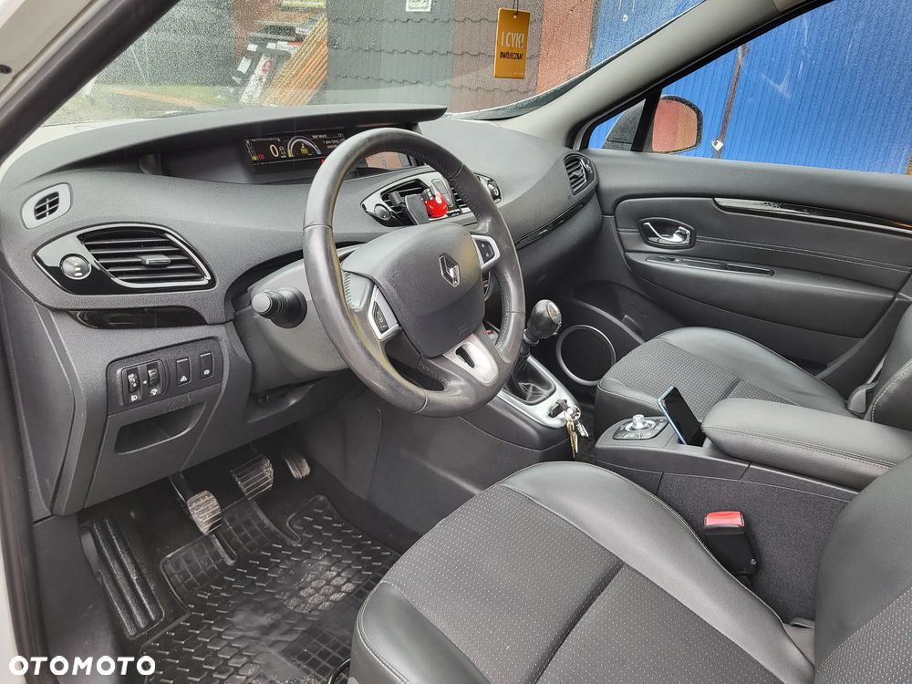 Renault Scenic 1.5dCi TomTom Edition - 14