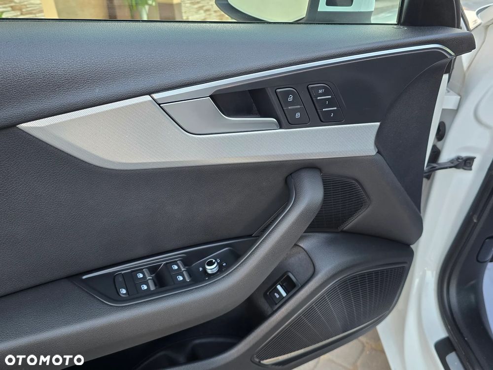 Audi A4 Limousine 2.0 TFSI quattro S tronic sport - 29