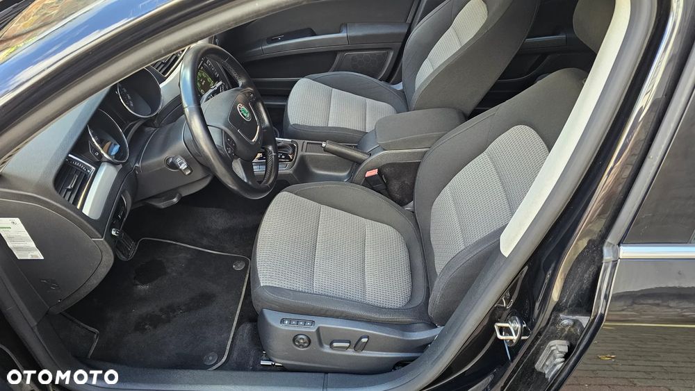 Skoda Superb - 17