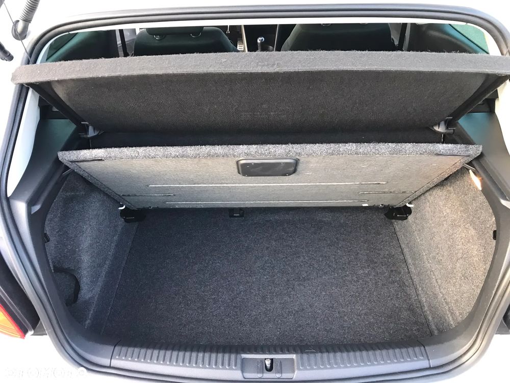 Volkswagen Polo 1.2 Style - 13