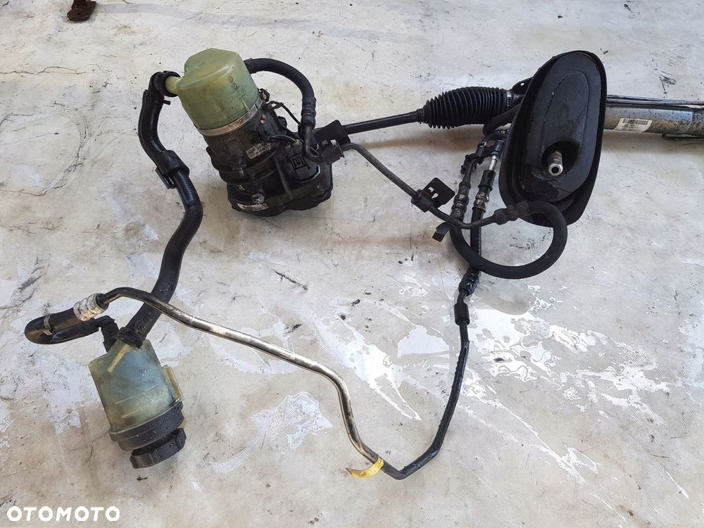 pompa wspomagania Ford Galaxy MK3 2.0 tdci - 1