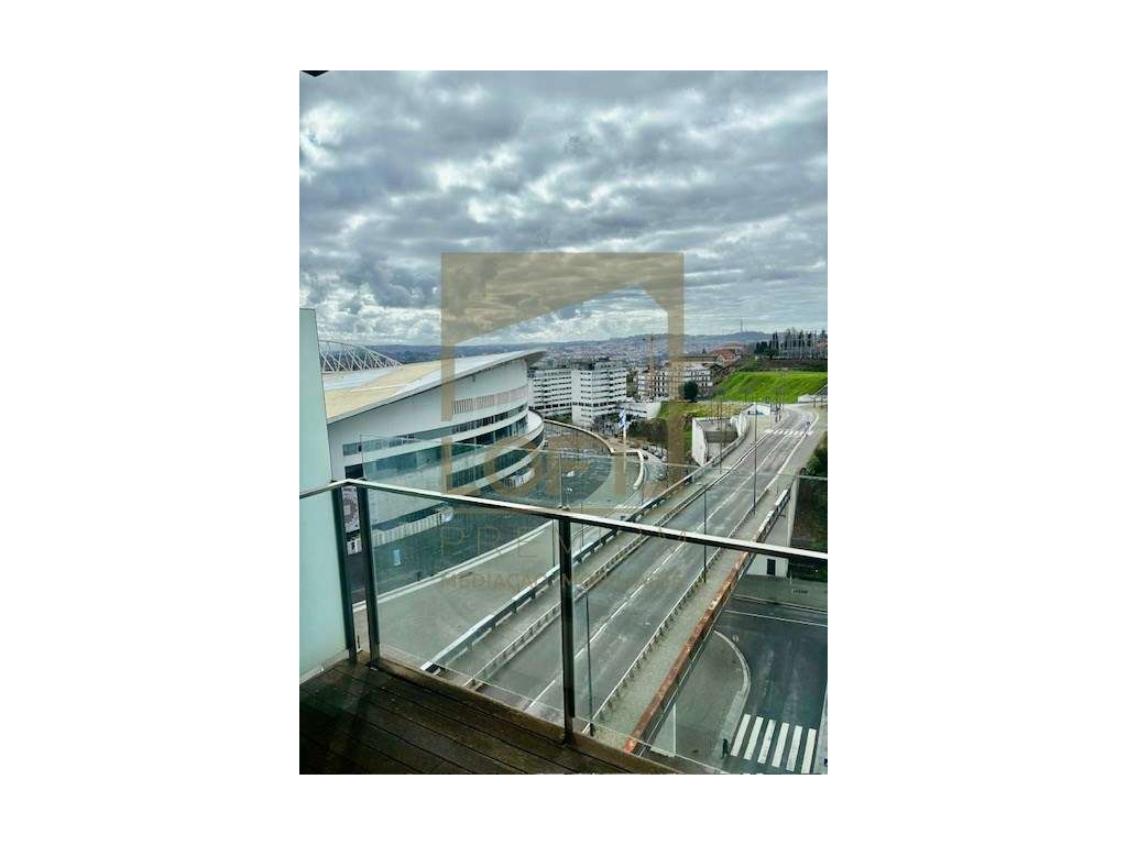 Apartamento T2 Mobilado e Equipado nas Antas, Porto - Grande imagem: 2/15