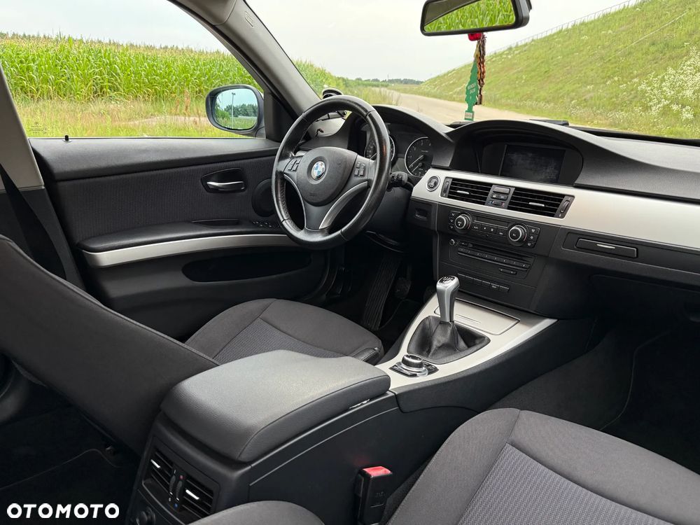BMW Seria 3 - 11